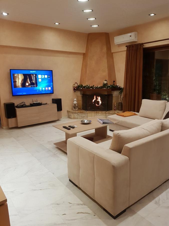 Meni'S Home 干尼亞 外观 照片